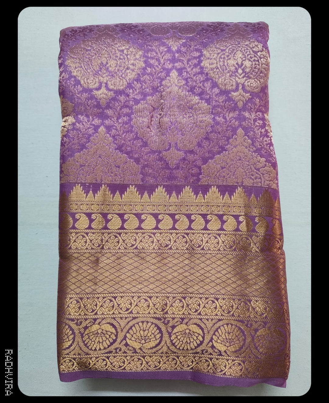 Lavender Pure Silk Kanchipuram Saree with Intricate Gold Zari Border