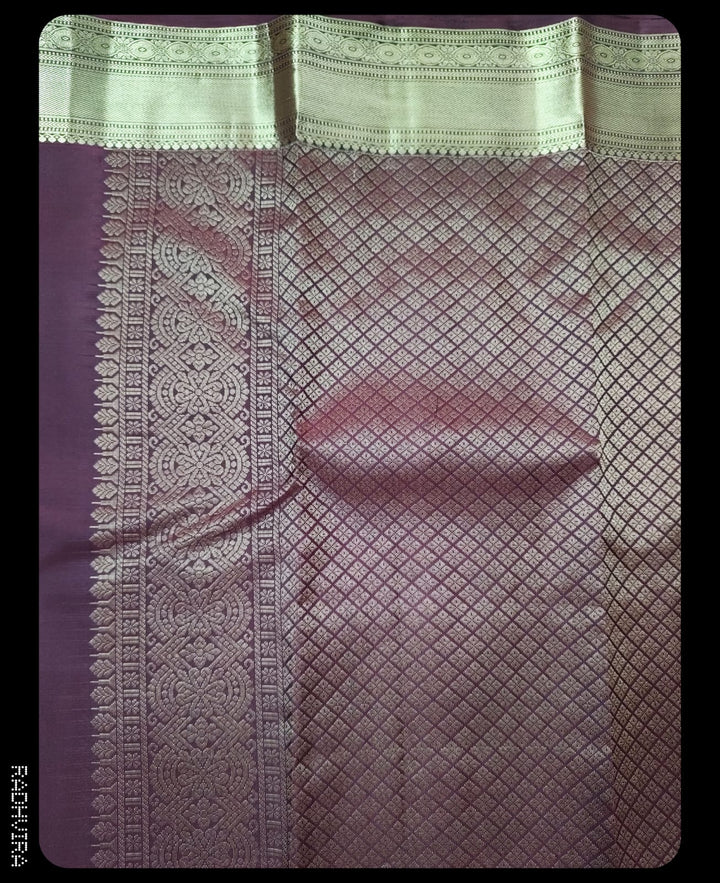 Rose Pink Pure Kanchipuram Silk Saree with Antique Zari Border